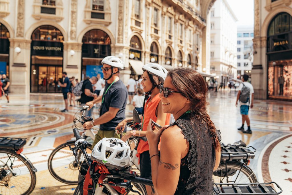 Milan by E-Bike: The Highlights Grand Tour